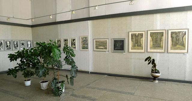 Експозиція Рустема Абдурахманова