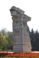 "МИ ЇХ ПАМ'ЯТАЄМО..."